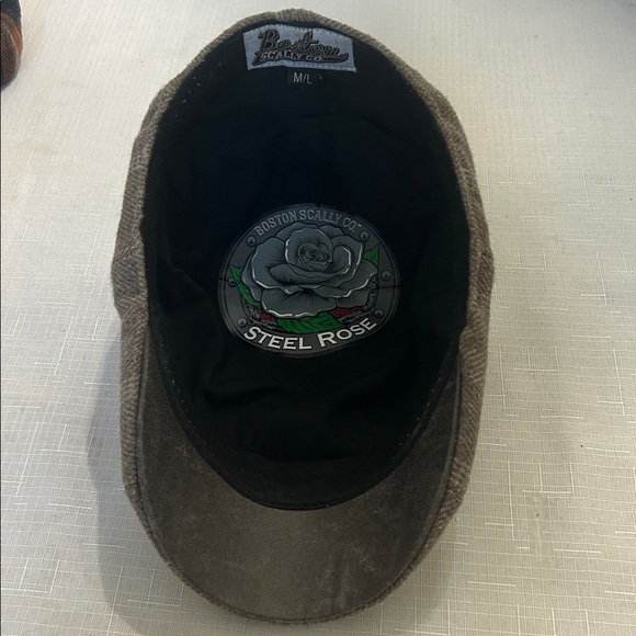 Boston Scally Steel Rose Gray Plaid Cap and Pin - Picture 7 of 10
